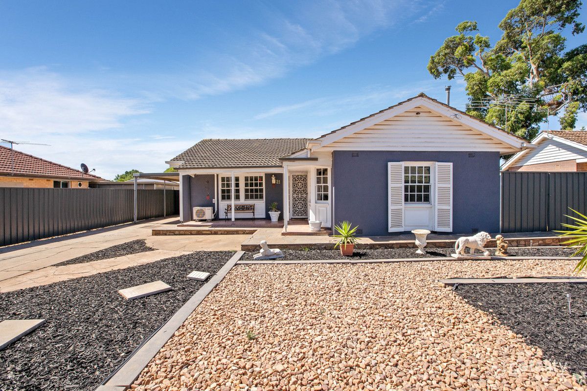 21 St Leonard Cres, Elizabeth Downs, SA 5113