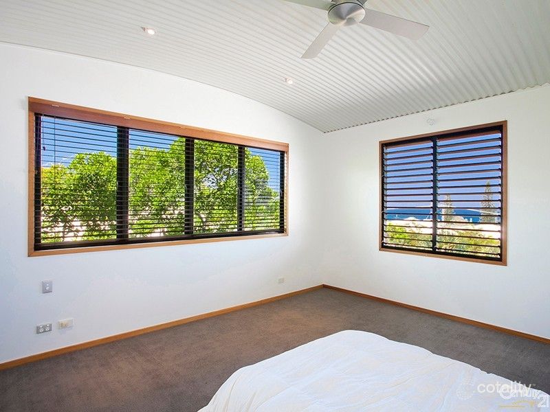 2 Bowman Tce, Sunshine Beach, QLD 4567