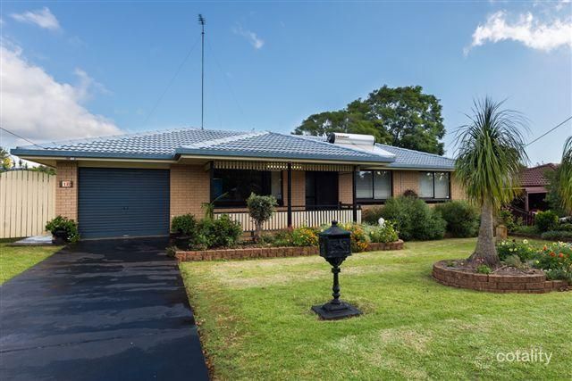 18 Hibiscus Dr, Centenary Heights, QLD 4350