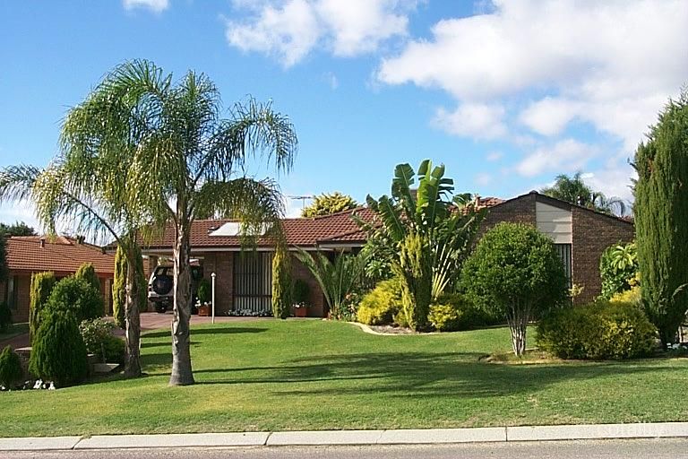 4 Blandfield Way, Parkwood, WA 6147