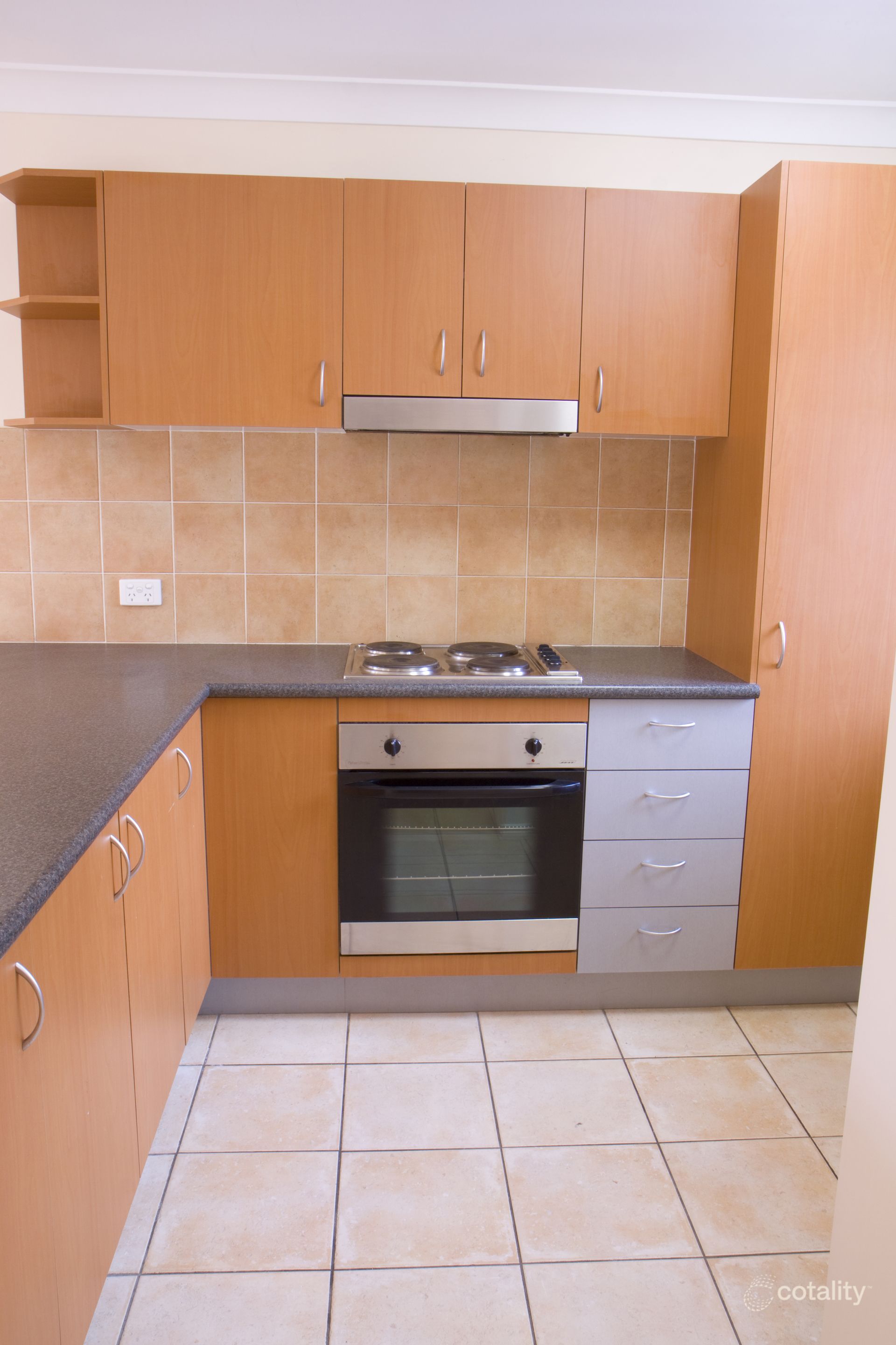 2/2 Prudence Ct, Carina, QLD 4152