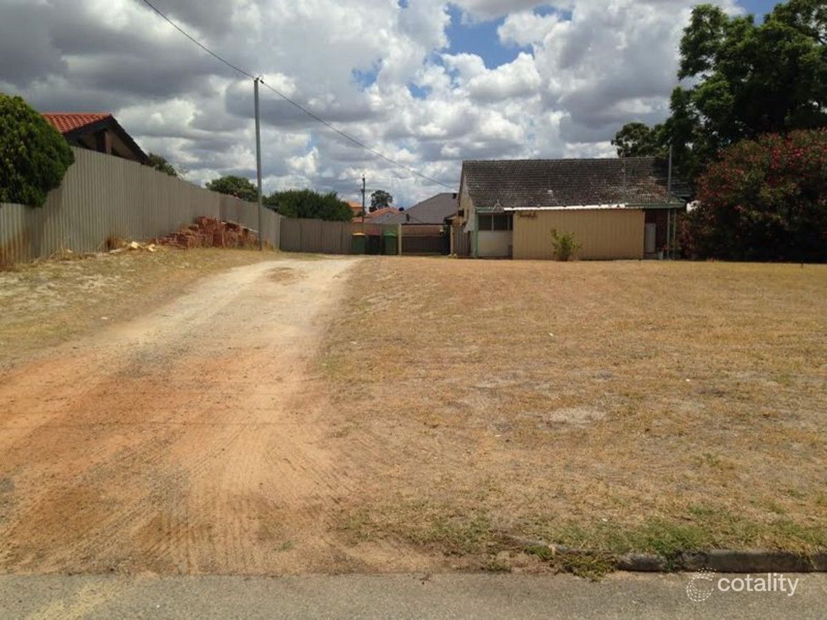7 Rokebury Way, Morley, WA 6062