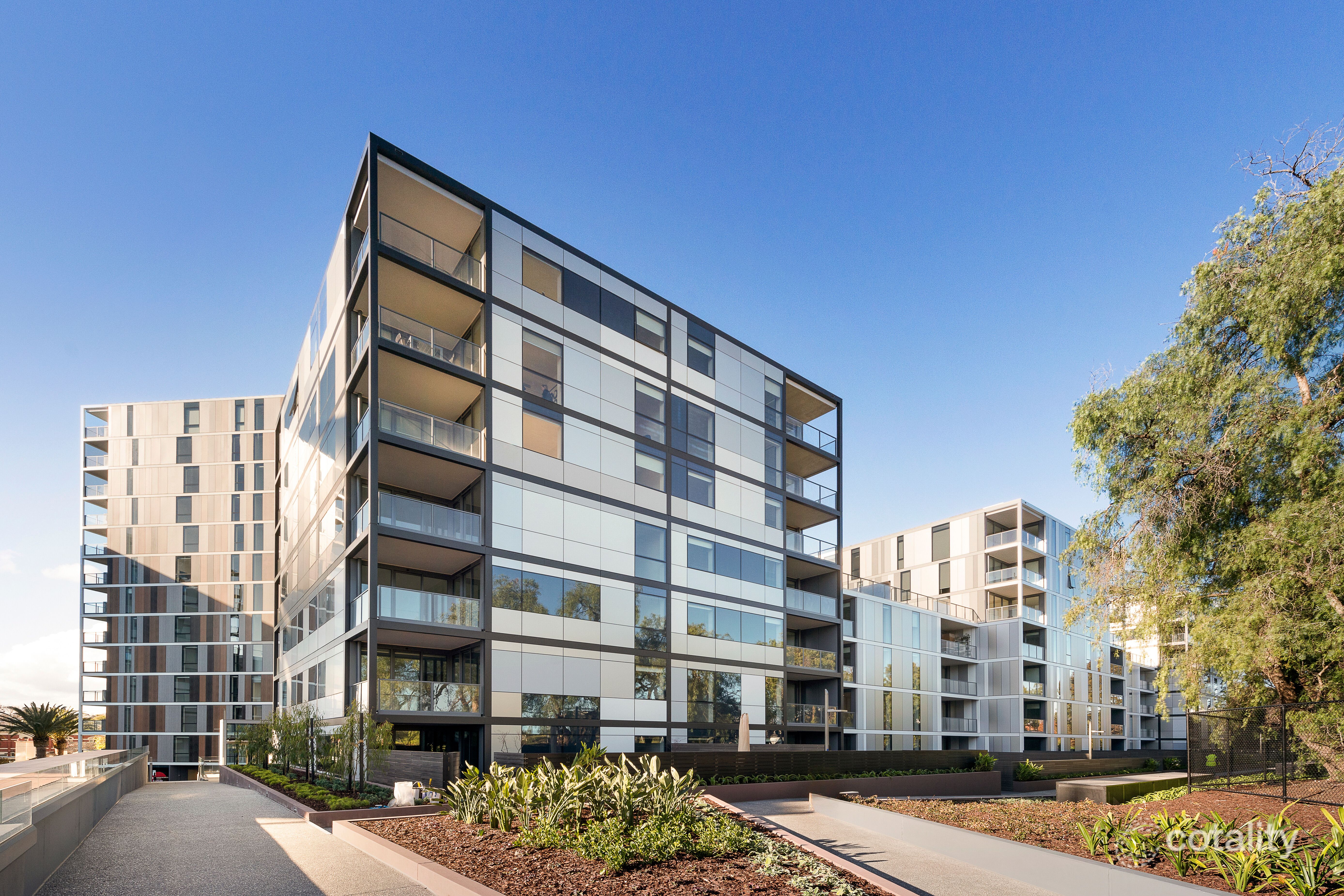 602/5 Evergreen Mews, Armadale, VIC 3143