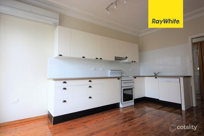 32 Matthews Sq, Ingleburn, NSW 2565