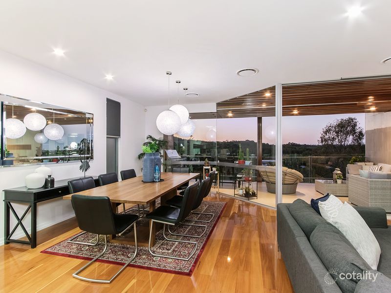 263 Stanley Tce, Taringa, QLD 4068