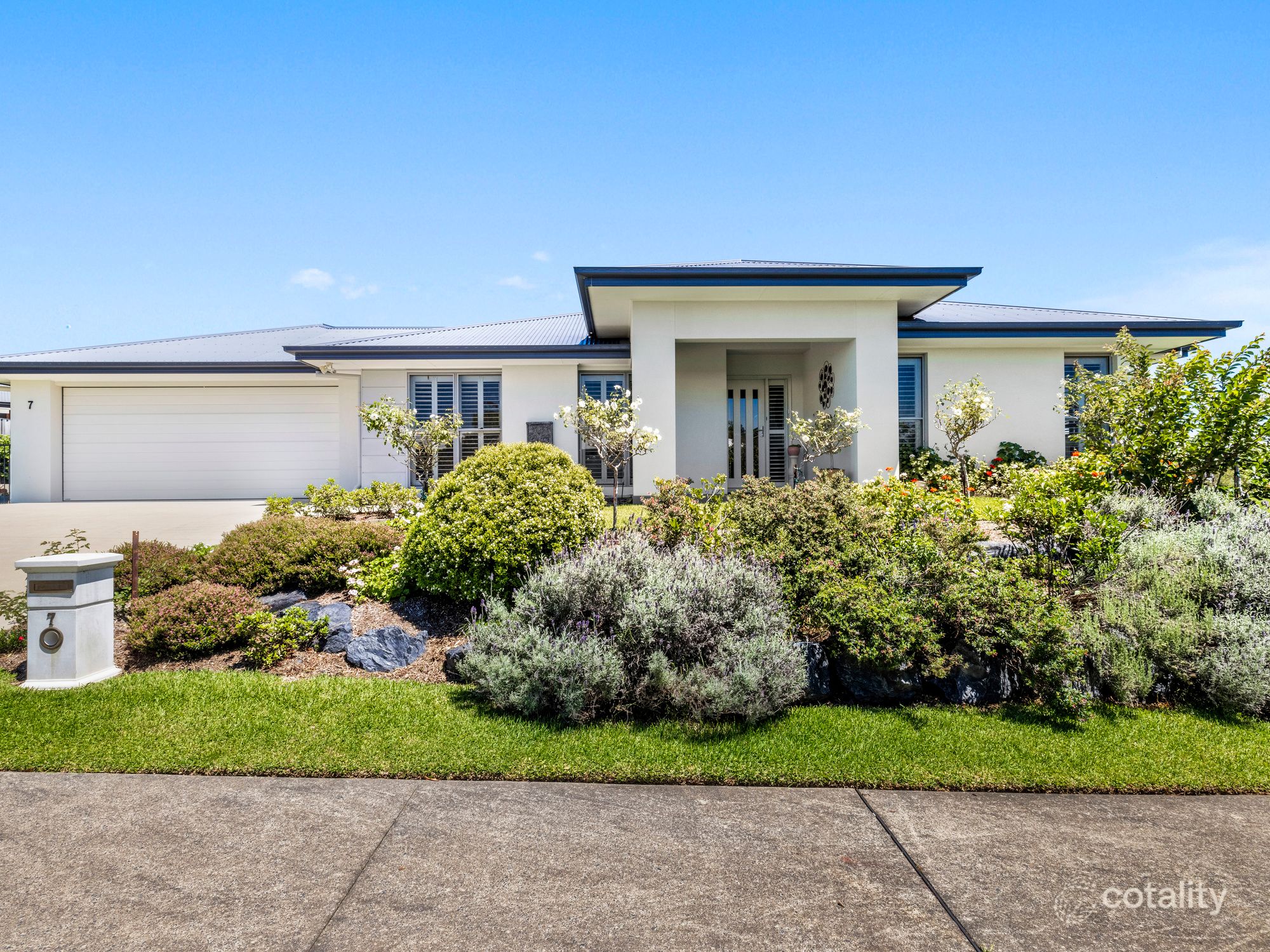 7 Fisher Rd, Sapphire Beach, NSW 2450