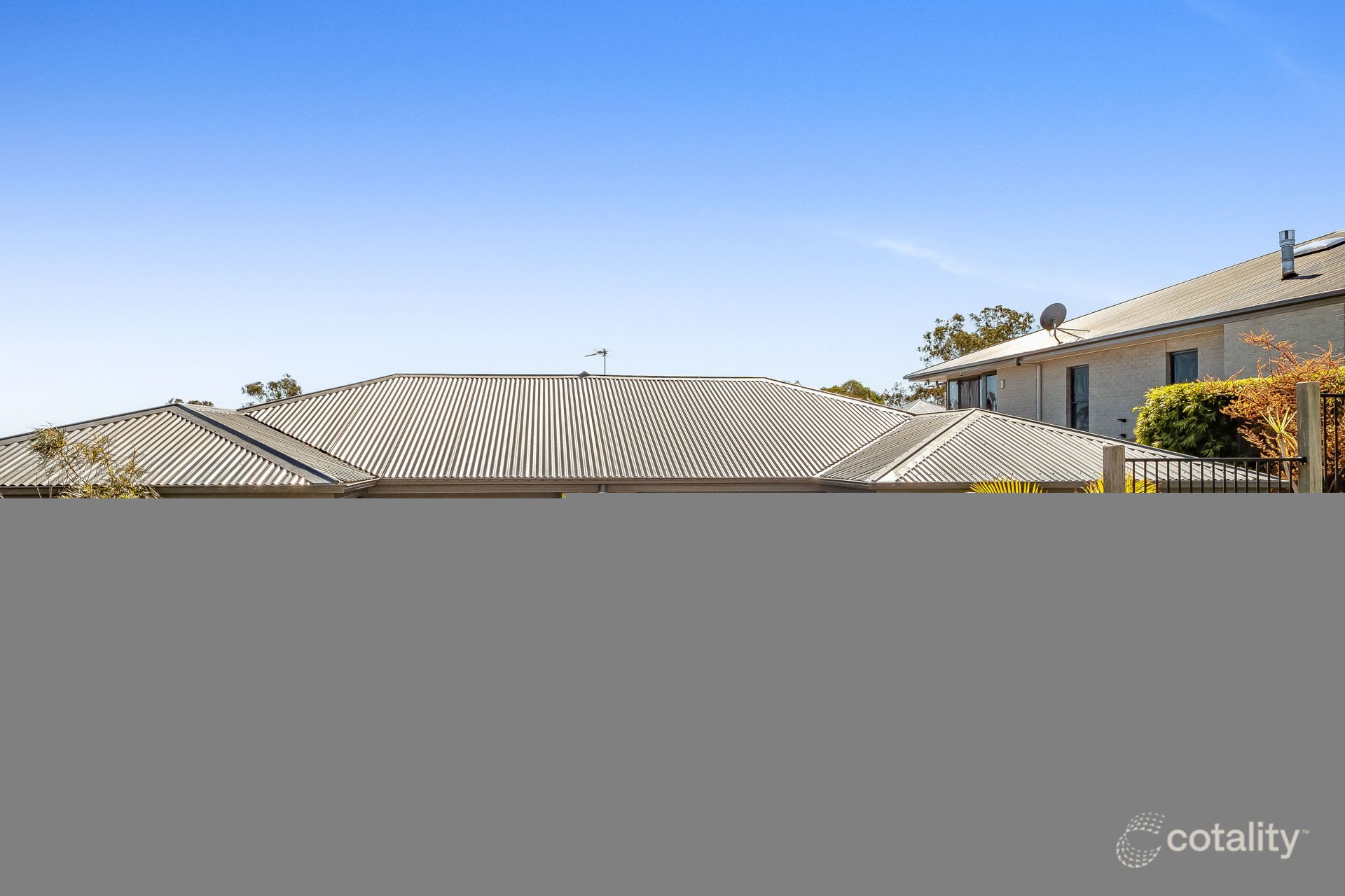 2/7 Felix St, Cranley, QLD 4350