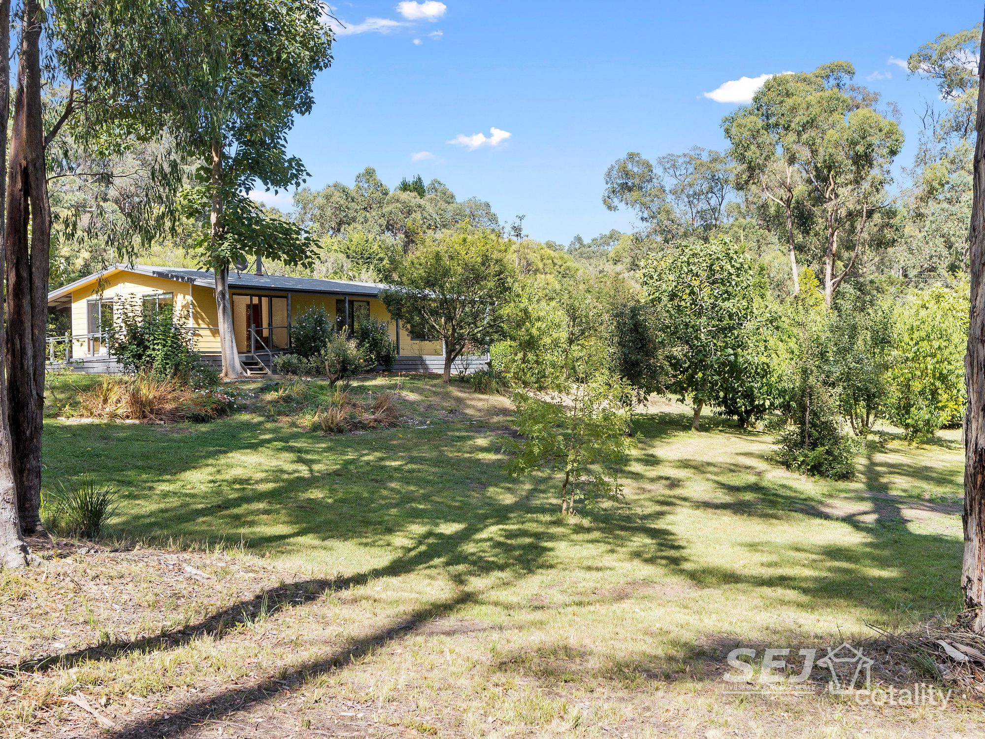 3 Golf Links Dr, Mirboo North, VIC 3871