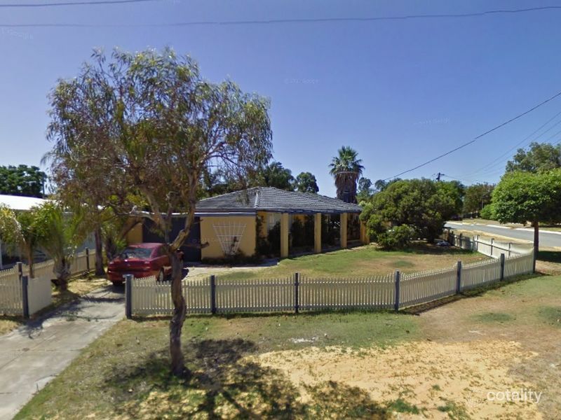 8 Pembury Rd, Thornlie, WA 6108