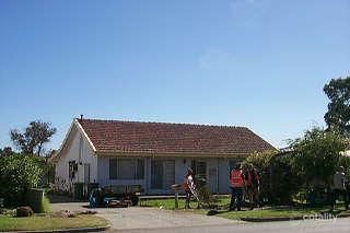 234 Wharf St, Queens Park, WA 6107