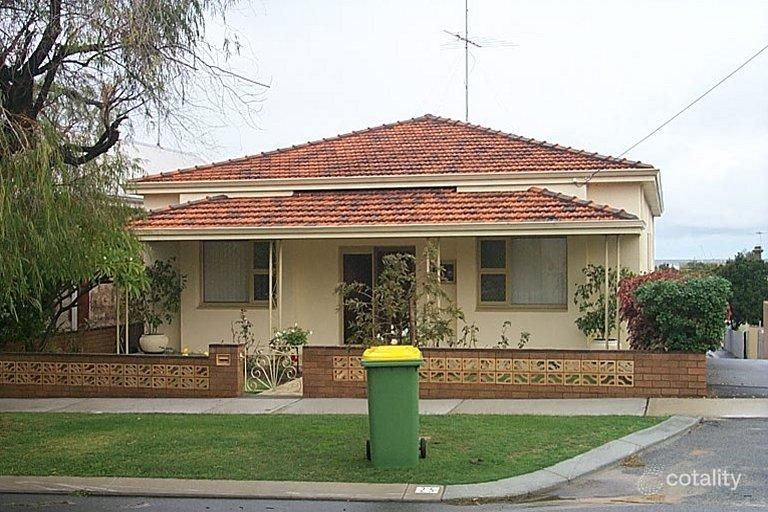 25 Manning St, Fremantle, WA 6160