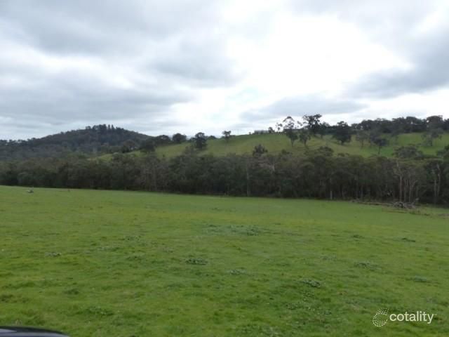 55 Rifle Range Rd, St Andrews, VIC 3761