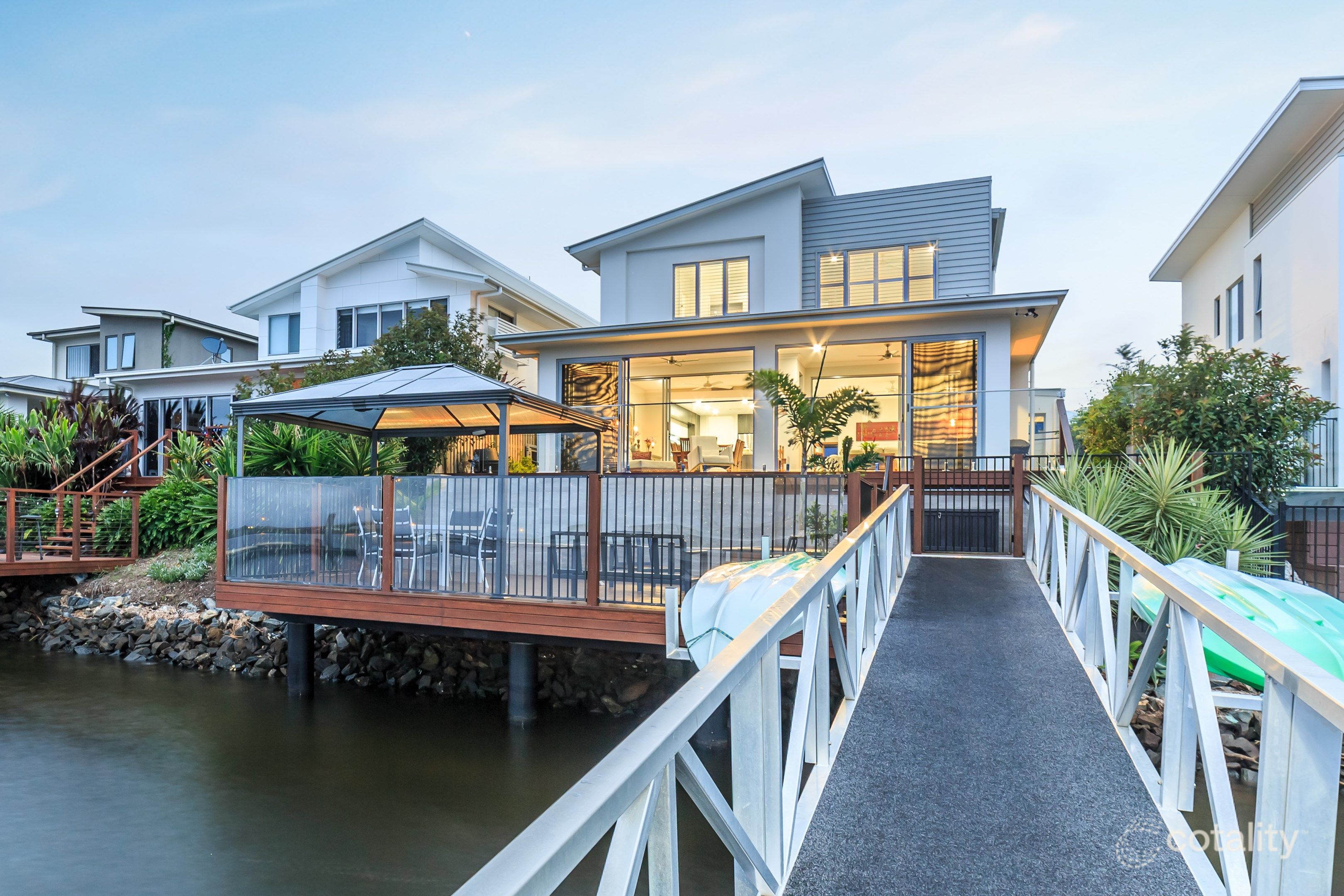 75 Cova Bvd, Hope Island, QLD 4212