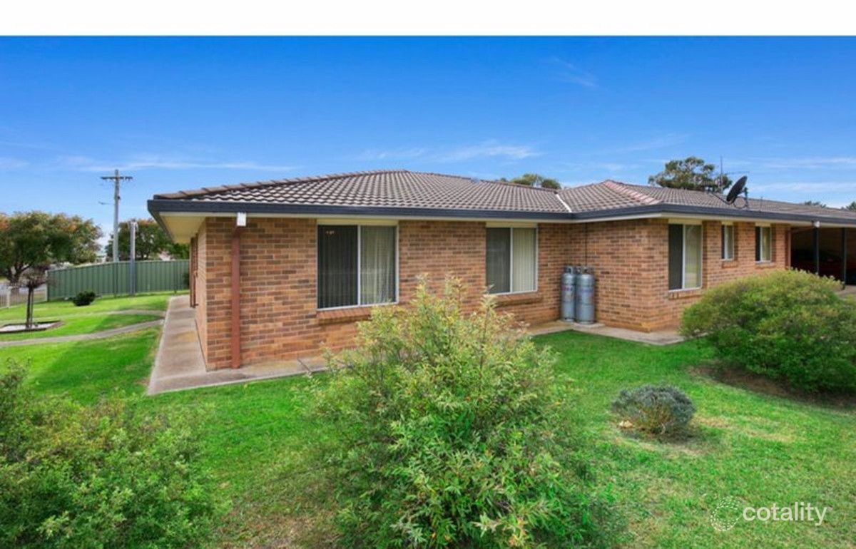 2/20 Barry St, Armidale, NSW 2350