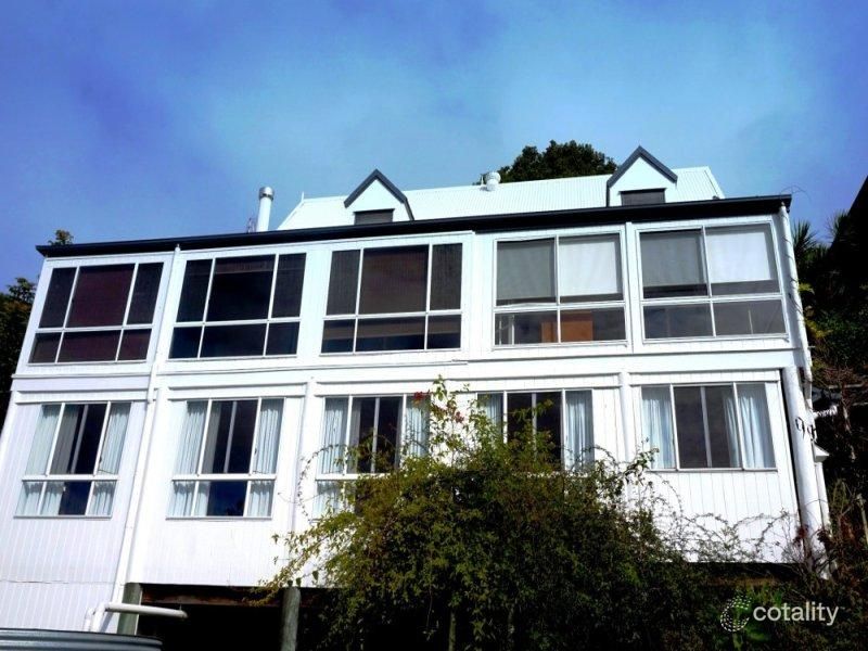 24 Lantana Lane, Mapleton, QLD 4560