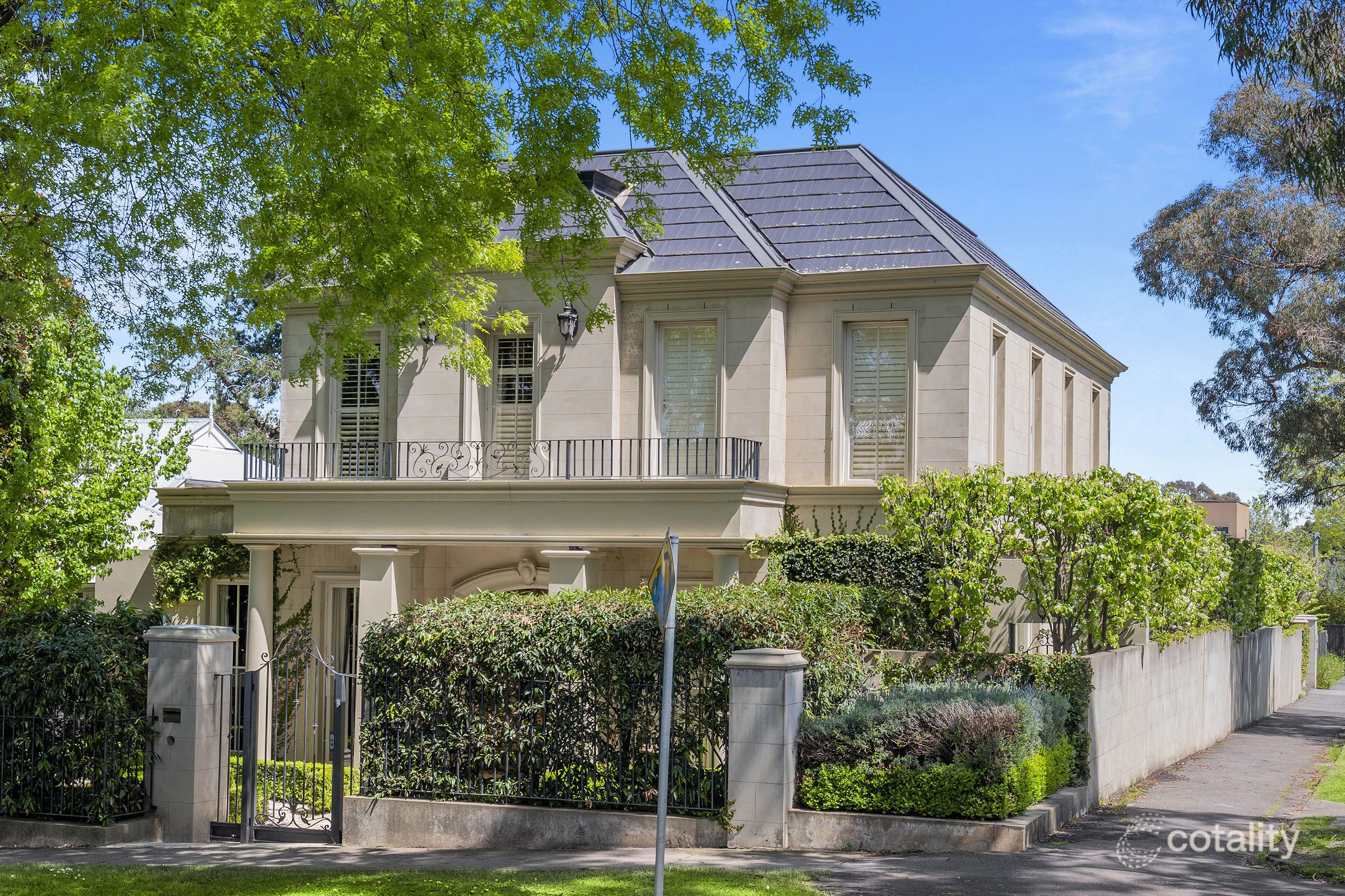 9 Junction Rd, Surrey Hills, VIC 3127