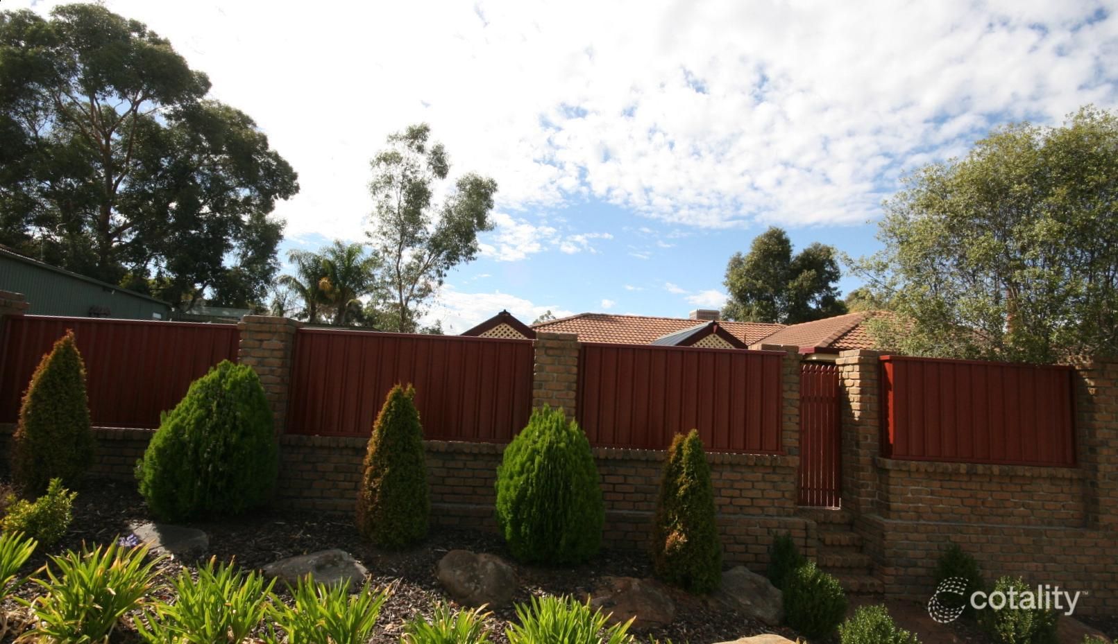 9 Musgrave Ave, Aberfoyle Park, SA 5159