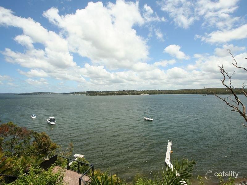 23 Coal Point Rd, Coal Point, NSW 2283