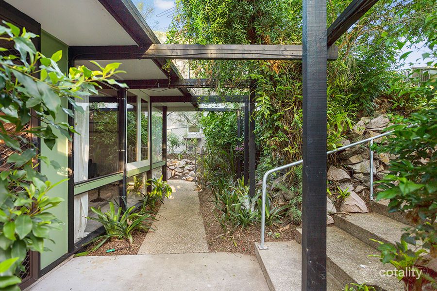 11 Kianga St, Graceville, QLD 4075