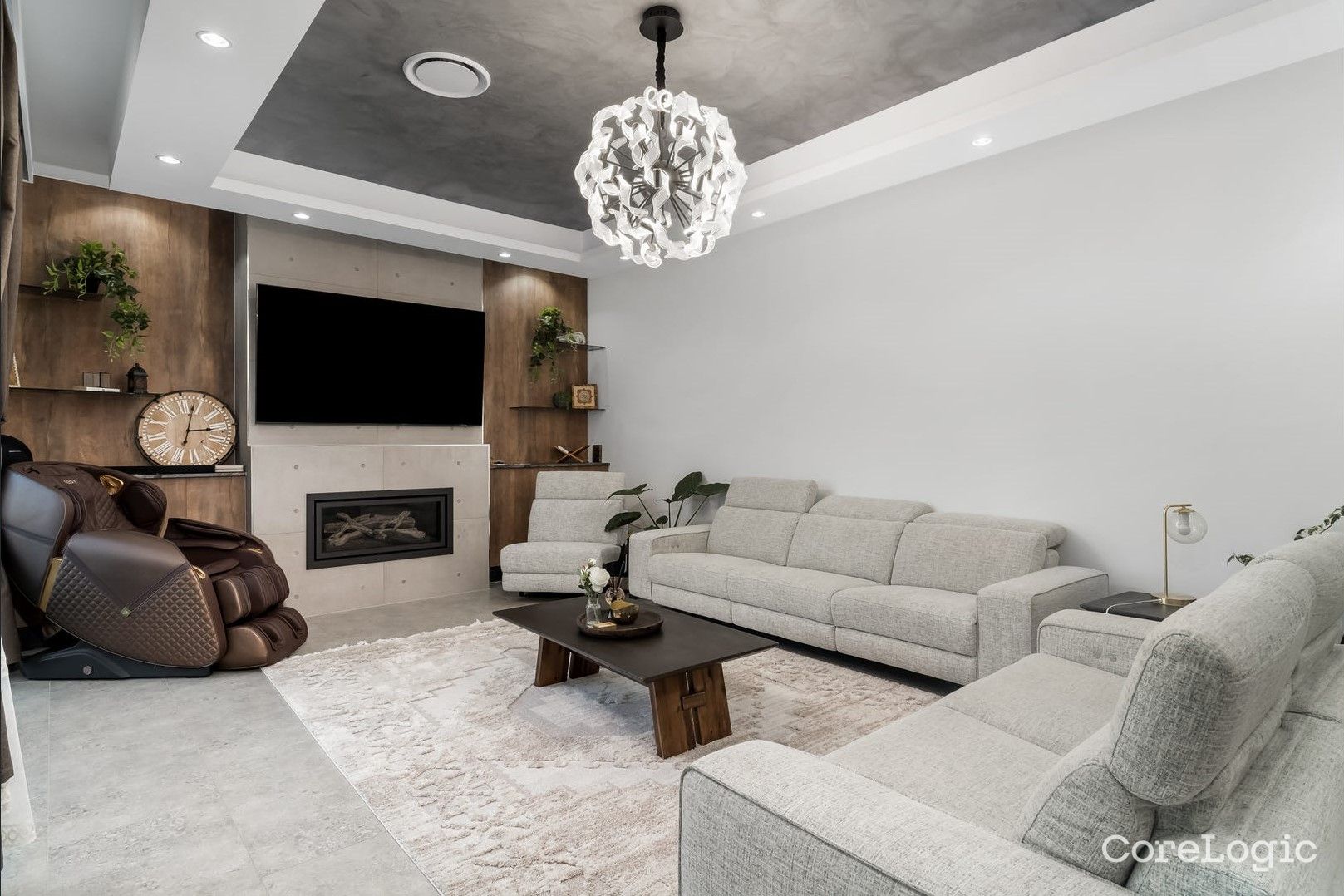 120 Rosedale Cct, Carnes Hill, NSW 2171