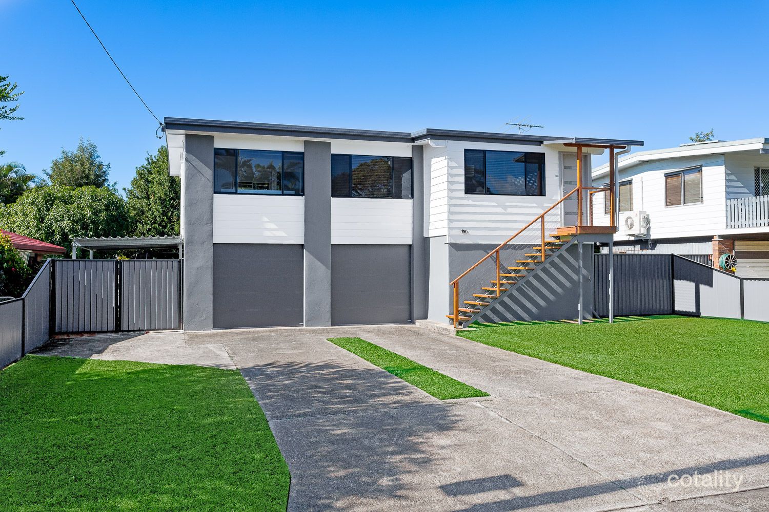 20 Lyndon St, Kallangur, QLD 4503