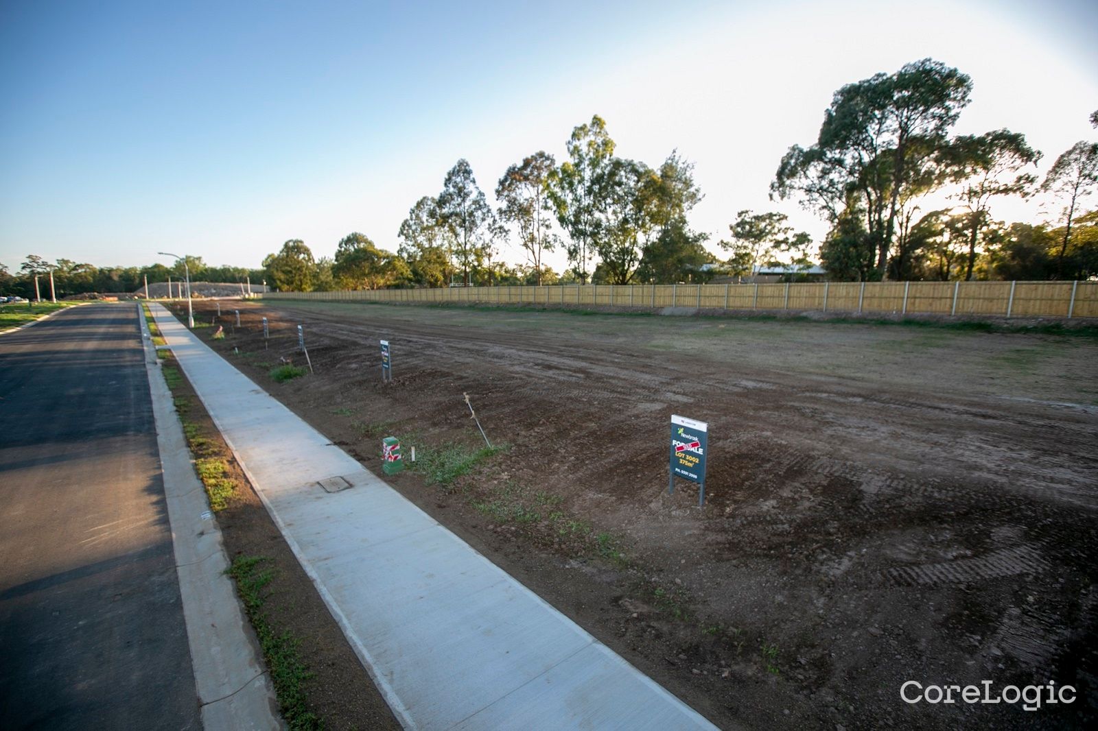 17 Riverside Dr, Airds, NSW 2560