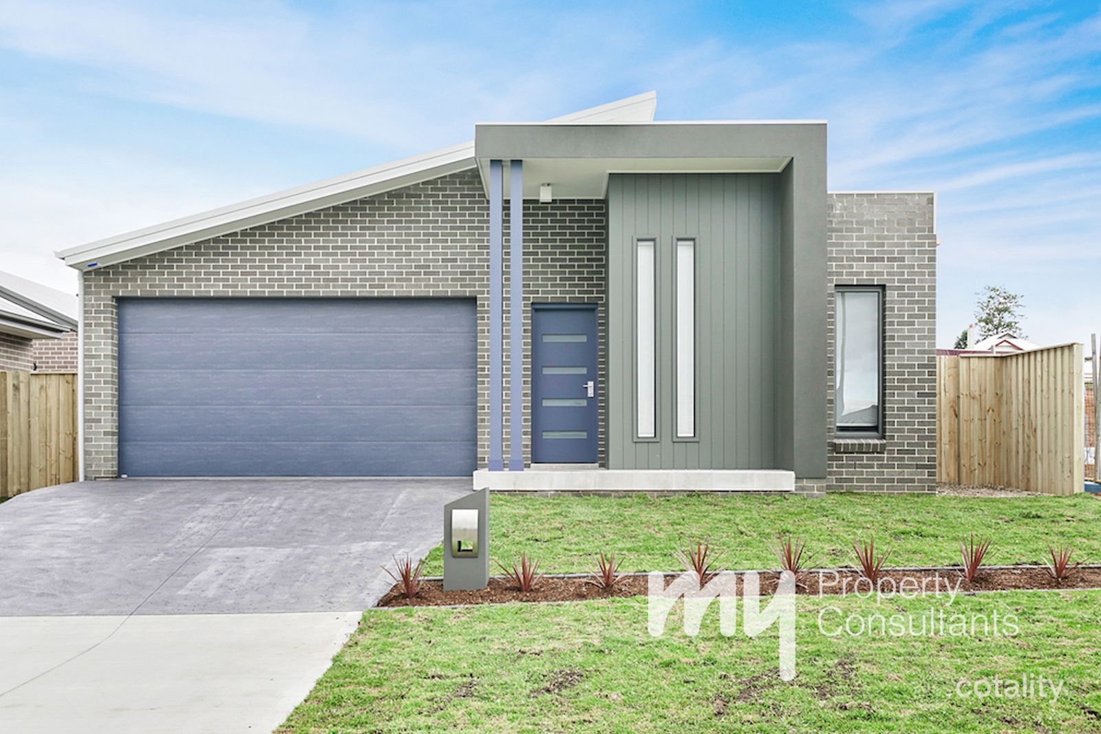 67 Springs Rd, Spring Farm, NSW 2570