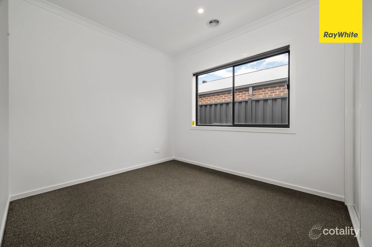36 Feathertop Ave, Weir Views, VIC 3338