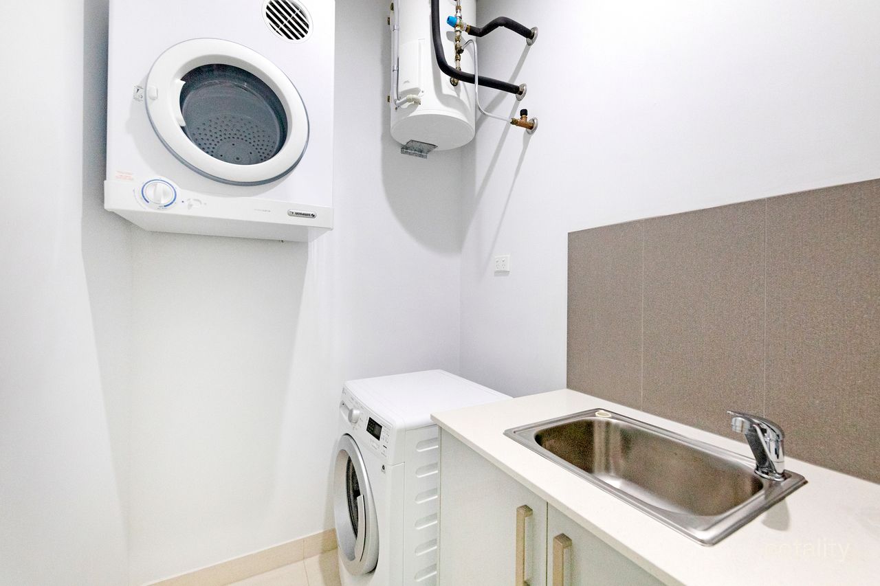 2/12 George St, Johnston, NT 0832