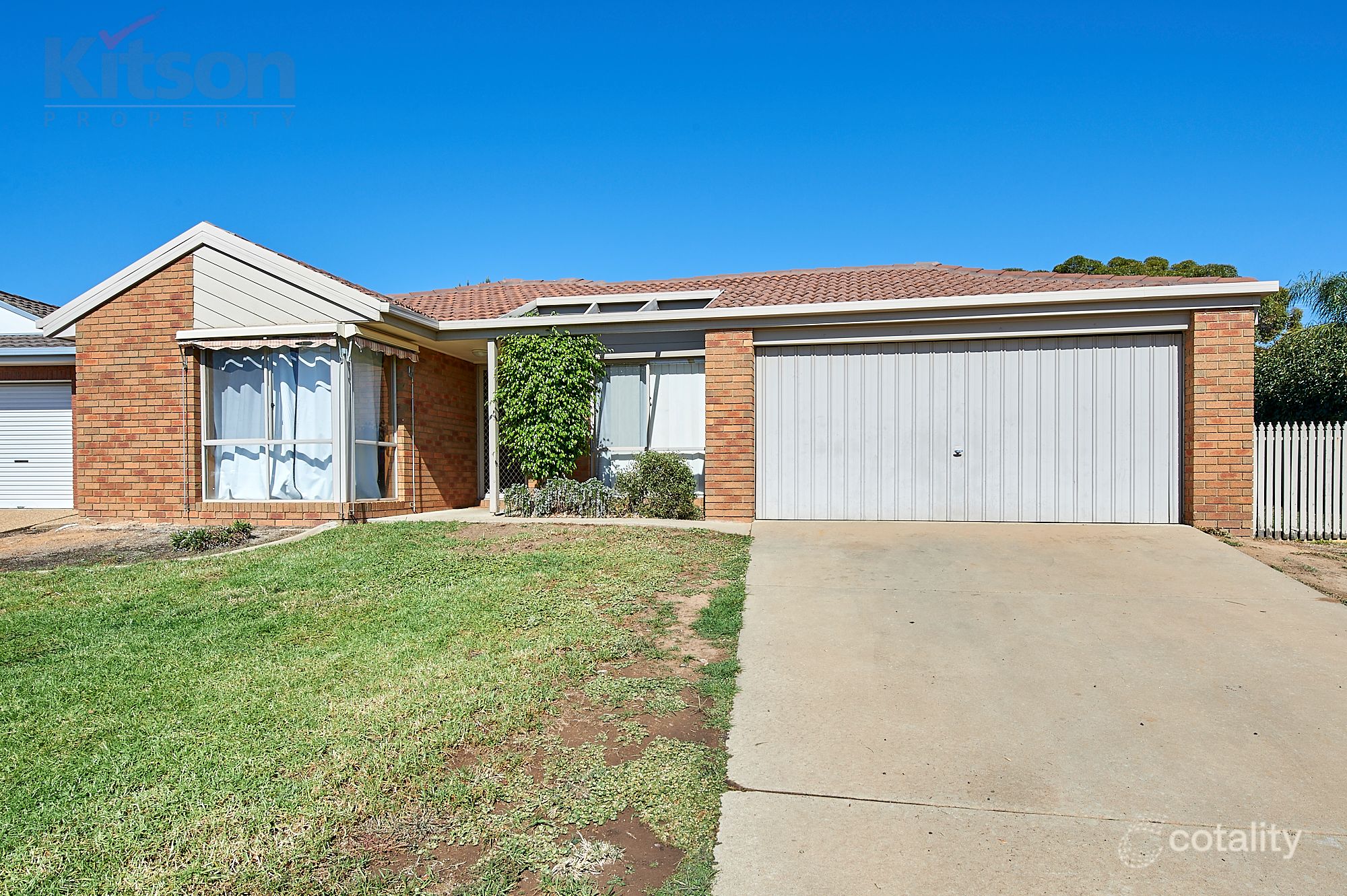 15 Lamilla St, Glenfield Park, NSW 2650
