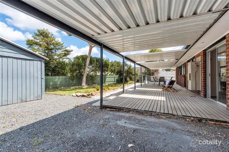 3 Chapman Cres, Redwood Park, SA 5097