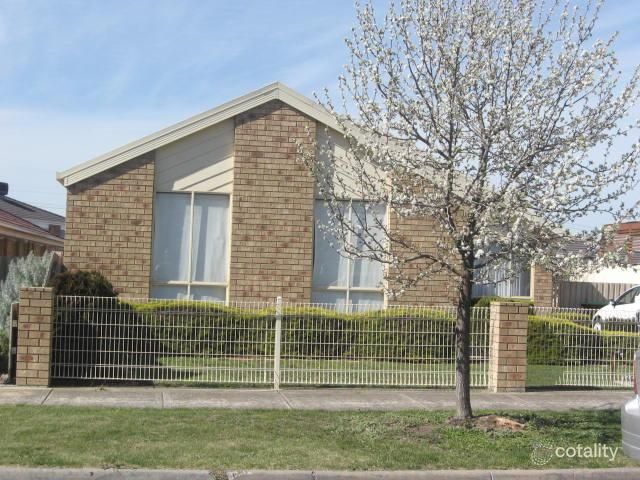 37 Eleanore Cres, Hallam, VIC 3803