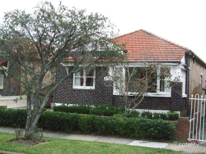19 Brighton Pde, Brighton-Le-Sands, NSW 2216