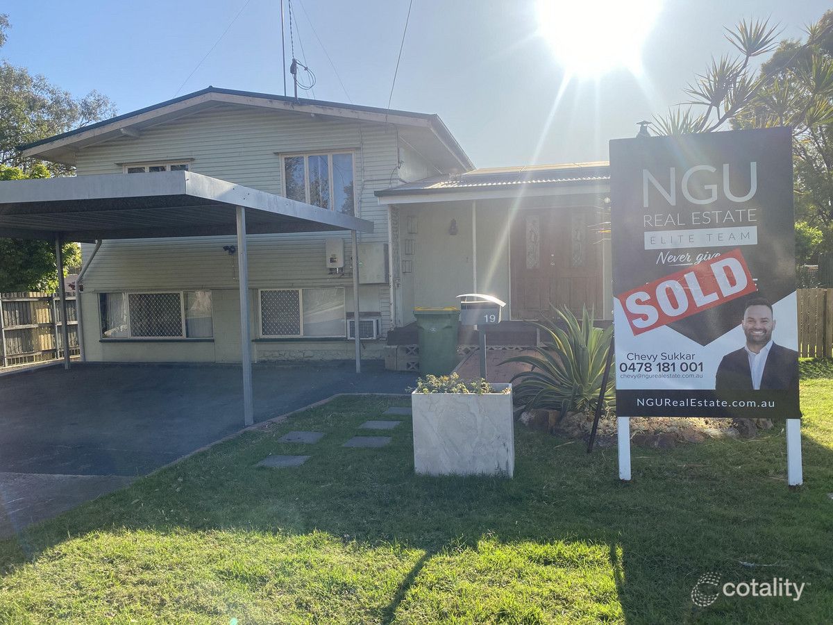 19 Cross St, Raceview, QLD 4305