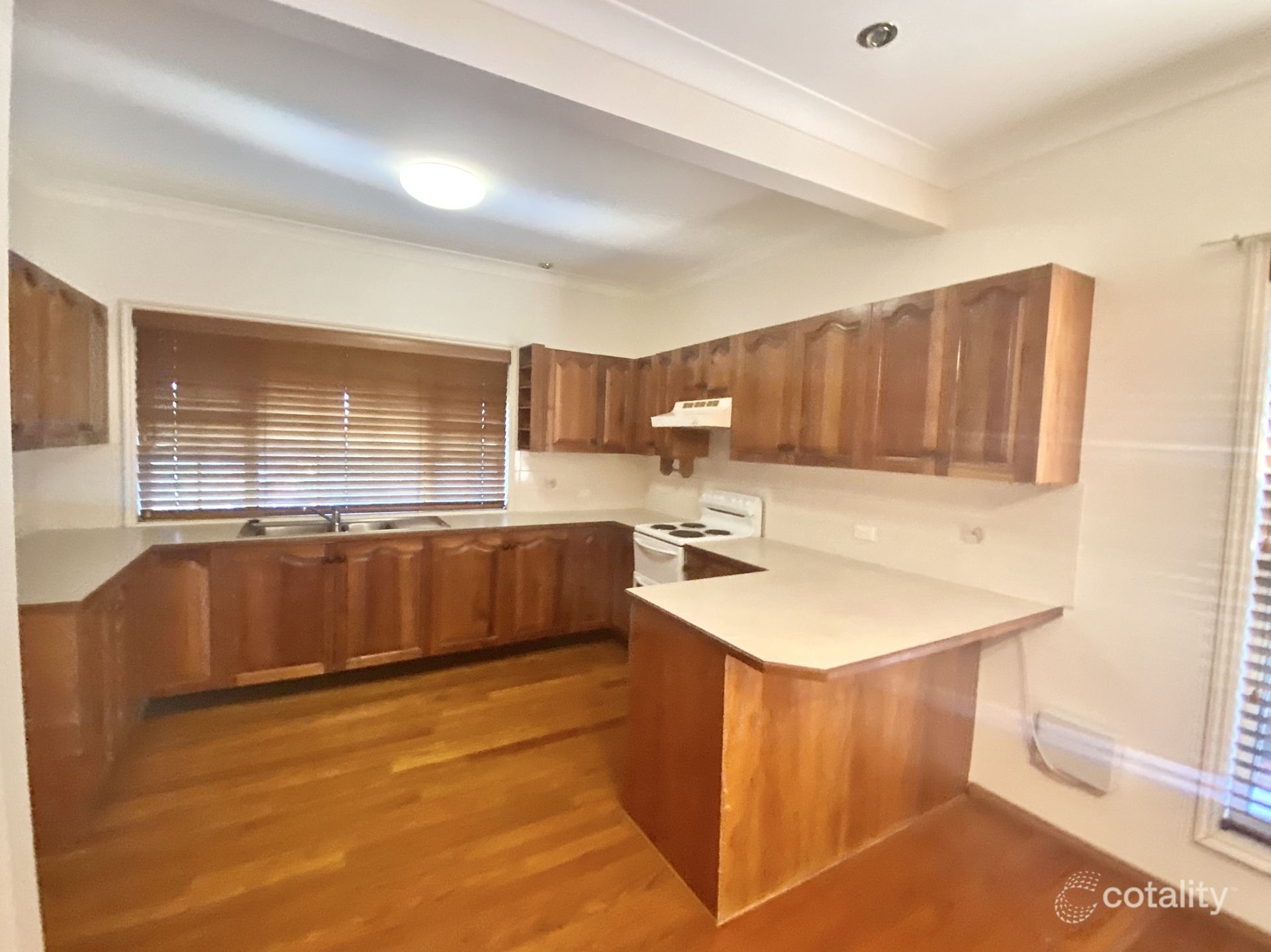 1/13 Floribunda Cl, Warabrook, NSW 2304