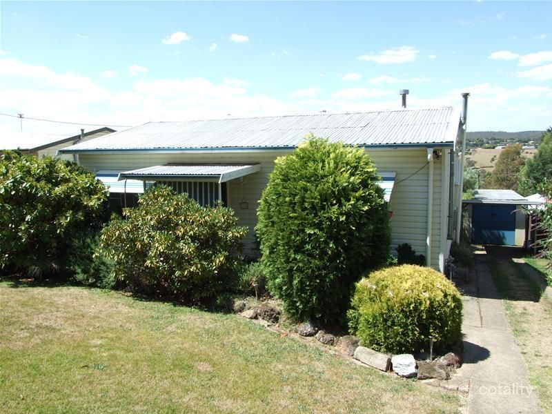 21 Jenolan St, Oberon, NSW 2787