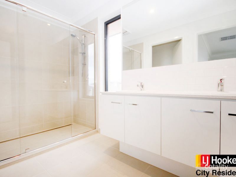 11 Yarkon Way, Point Cook, VIC 3030