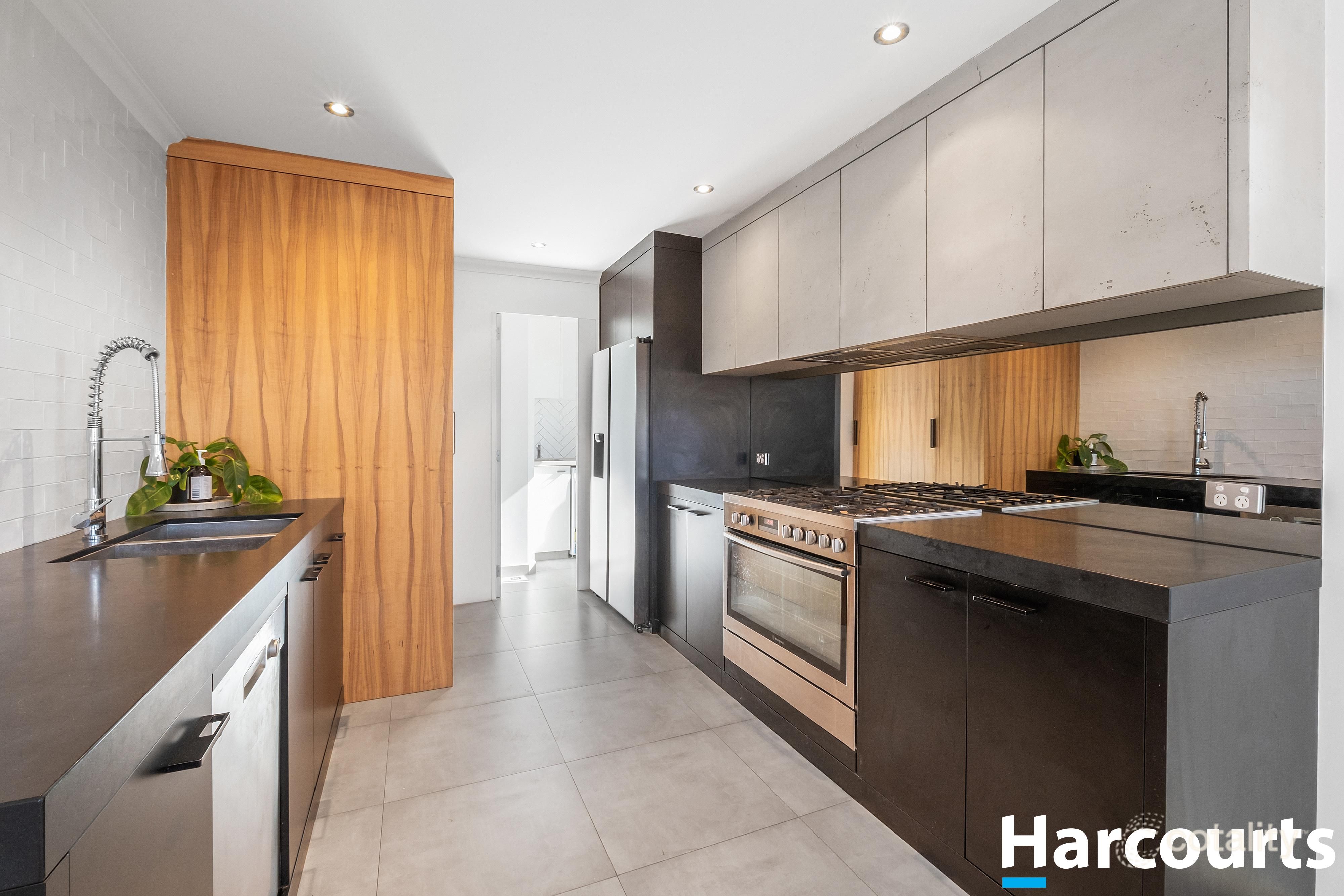 8/182 Loftus St, North Perth, WA 6006