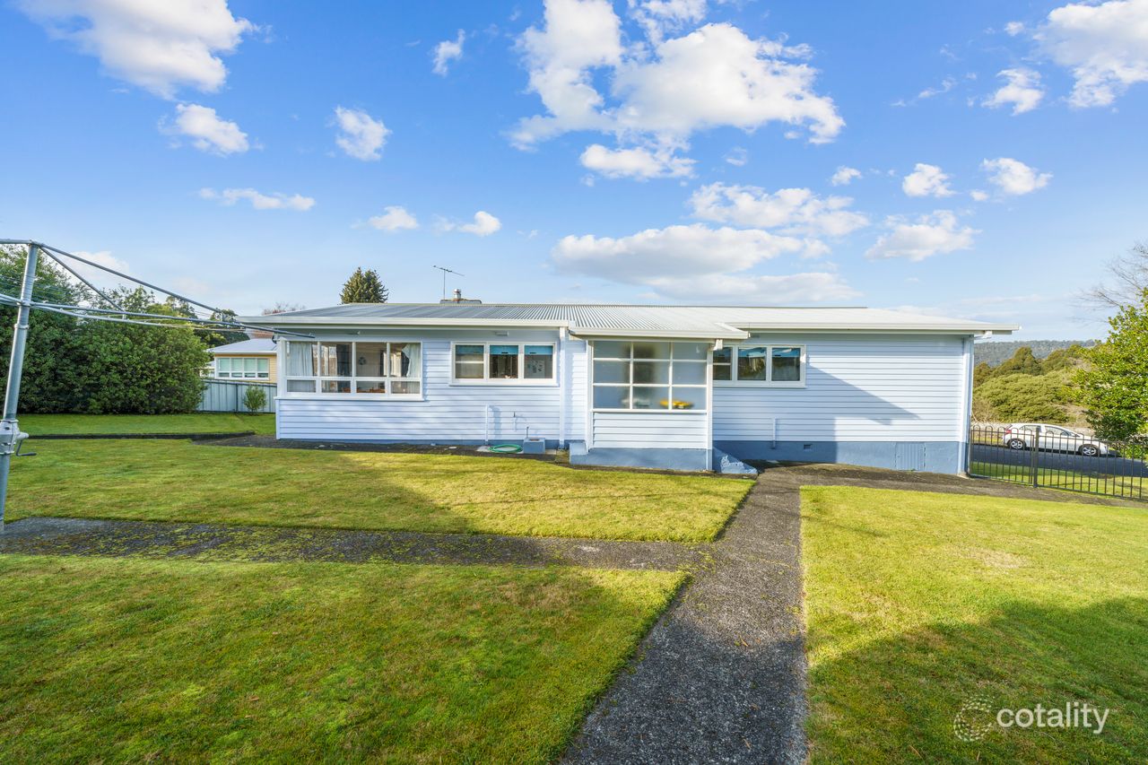 6 Fourth St, Wayatinah, TAS 7140
