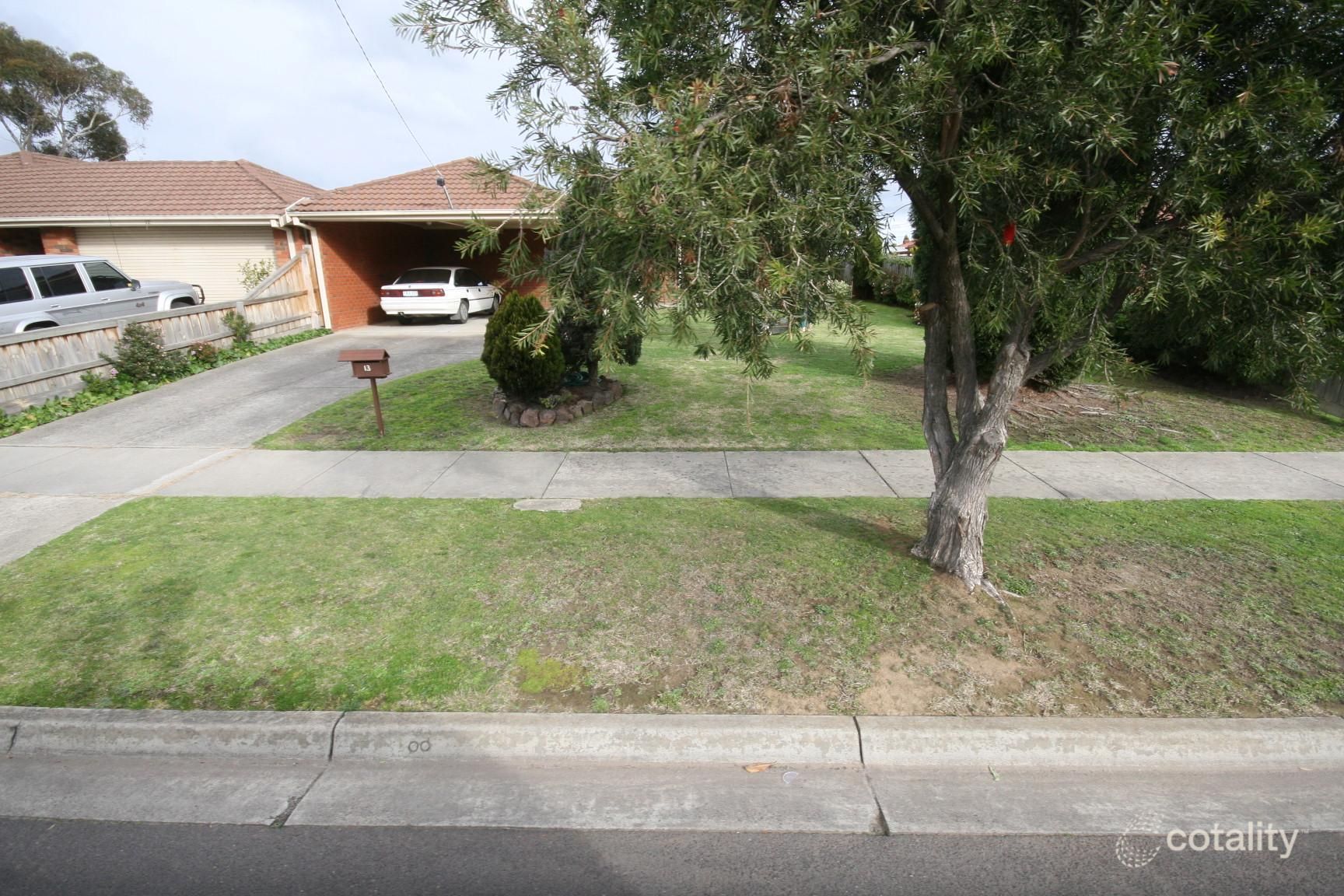 13 Glenmaggie Ct, Wantirna South, VIC 3152