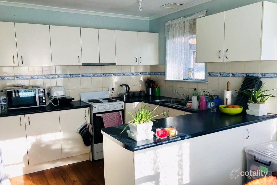 9 Wattle Cres, Portland, VIC 3305