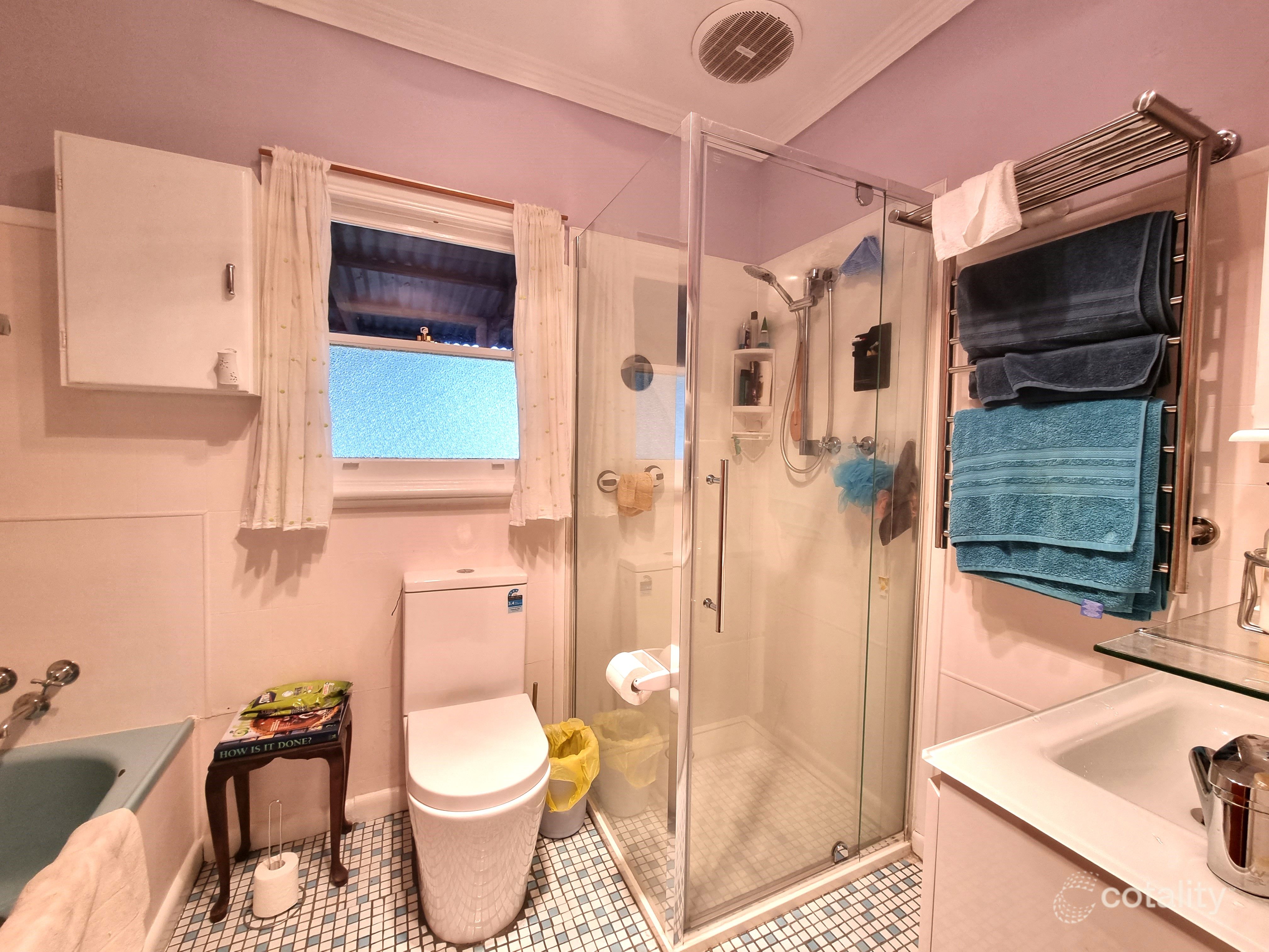 4 King St, Kerang, VIC 3579