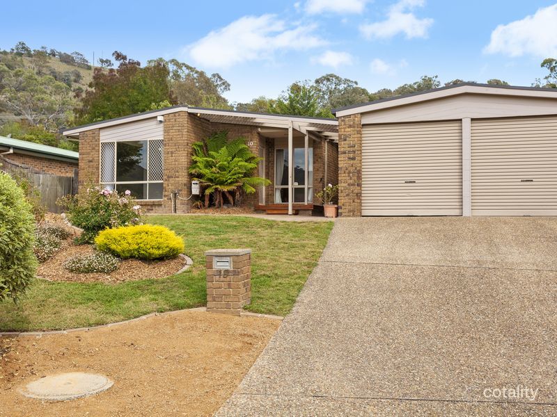 10 Weavers Cres, Theodore, ACT 2905
