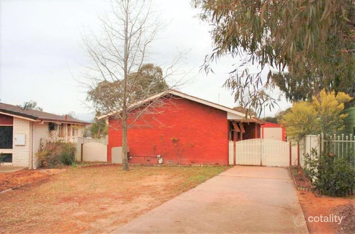 9 Trussell Pl, Kambah, ACT 2902