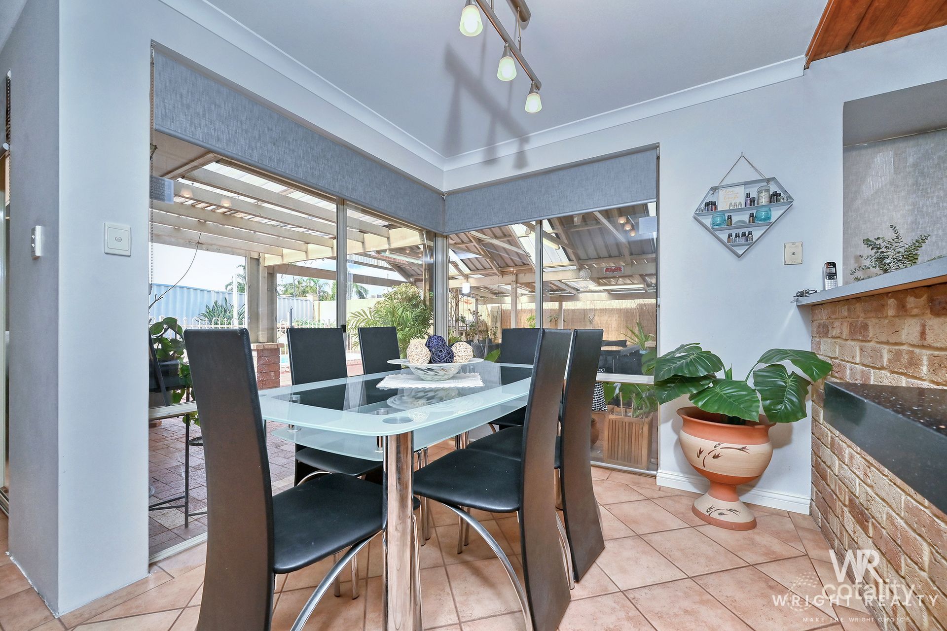 2 Standish Way, Woodvale, WA 6026