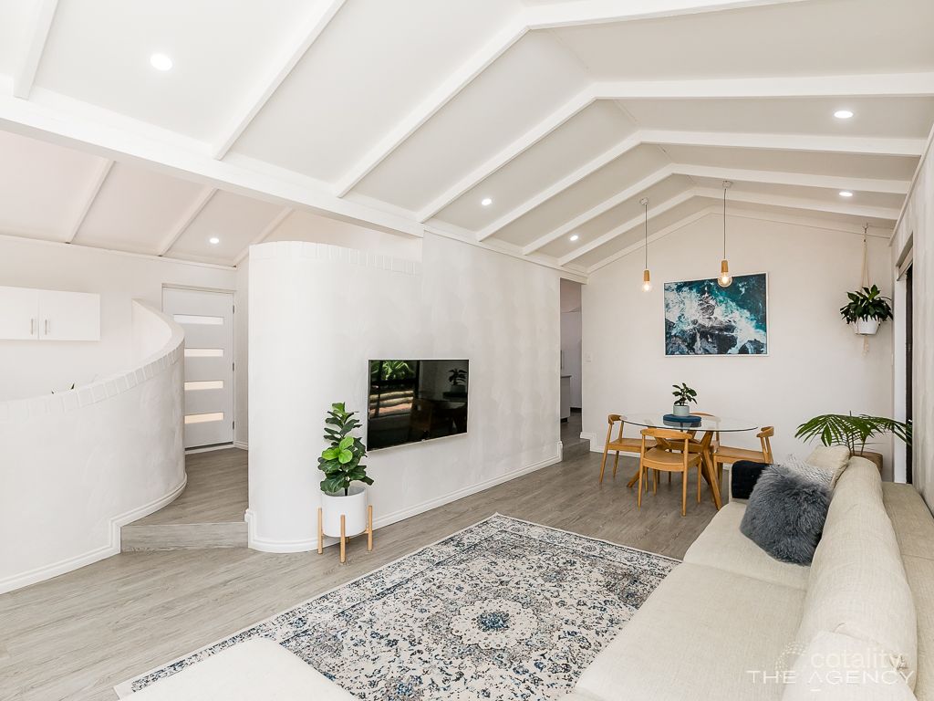 36 Monument Dr, Beldon, WA 6027