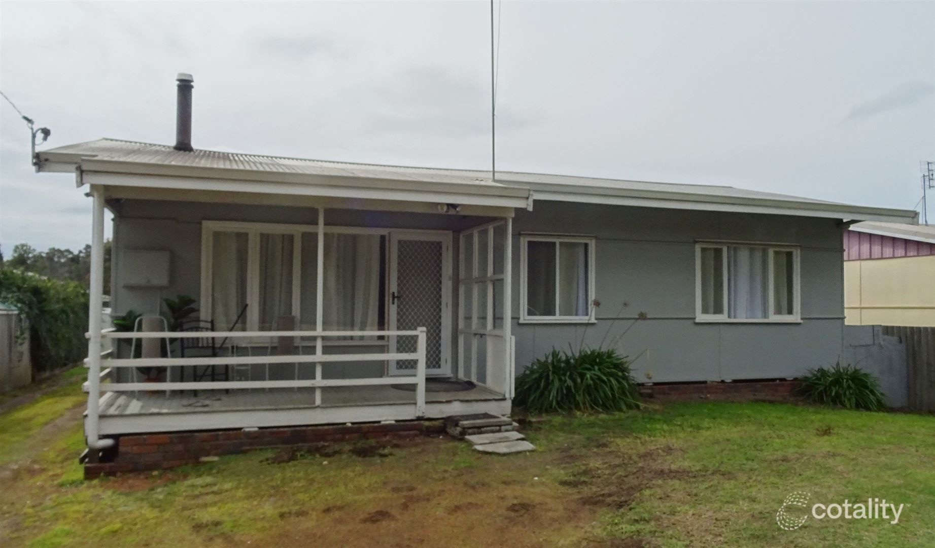 9 Graphite Rd, Manjimup, WA 6258