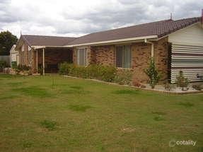 7 Elbe Pl, Meadowbrook, QLD 4131