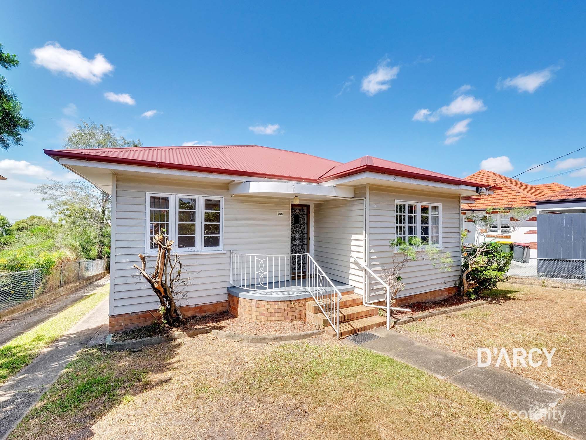 100 Newman Ave, Camp Hill, QLD 4152