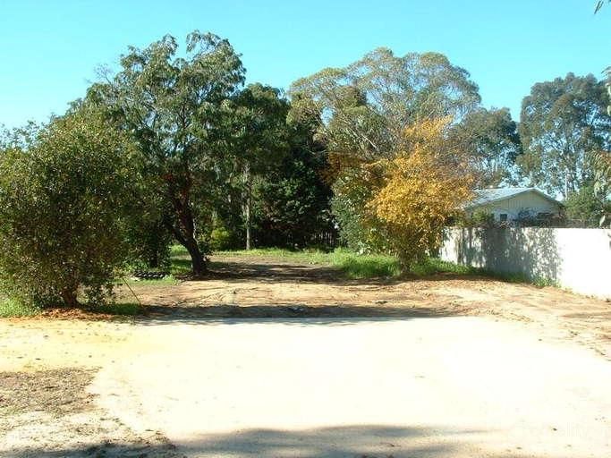 1a Christina St, Hazelmere, WA 6055